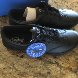 keds work shoes